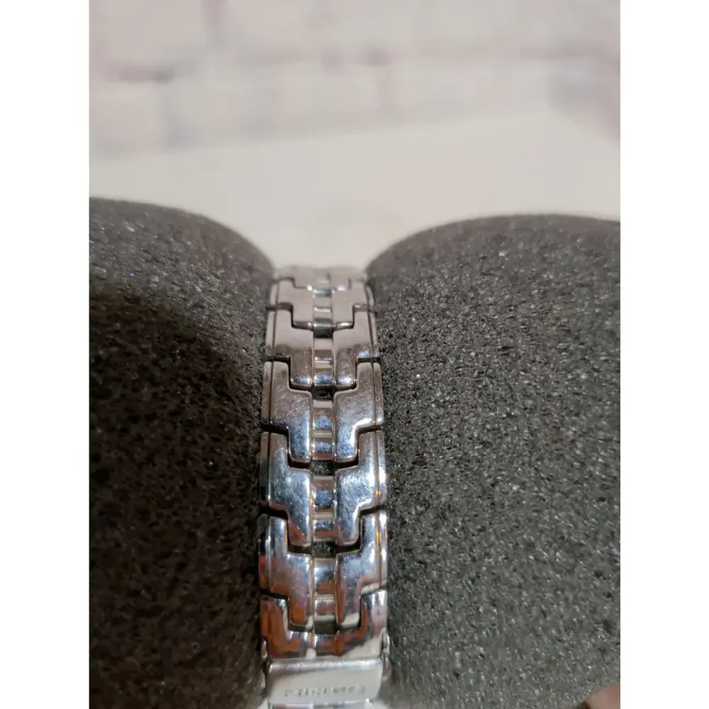 Seiko Coutura Ladies Watch 7N82-0CG0 Mother of Pearl Diamond Bezel Two-Tone